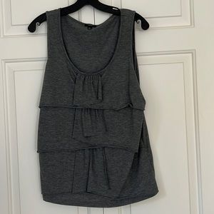Gray Talbots sleeveless top in EUC.